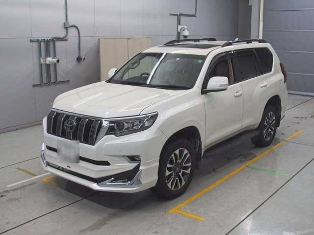 TOYOTA LAND CRUISER PRADO 2023