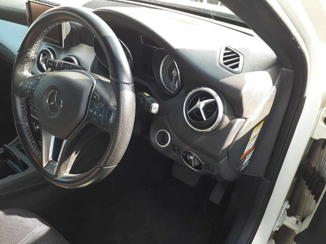 MERCEDES BENZ GLA CLASS 2014