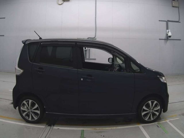 NISSAN DAYZ 2014