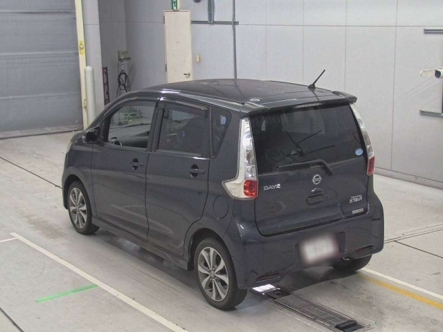 NISSAN DAYZ 2014