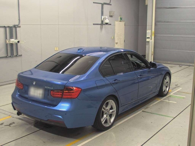 BMW 3 SERIES 2013