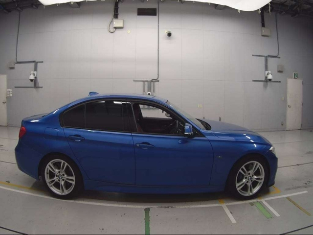 BMW 3 SERIES 2013