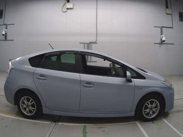 TOYOTA PRIUS 2010
