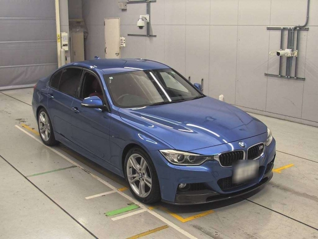 BMW 3 SERIES 2013