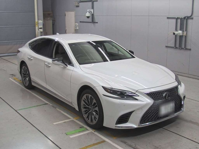 LEXUS LS 2020