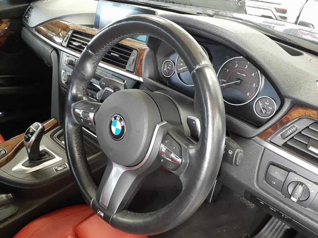 BMW 3 SERIES 2013