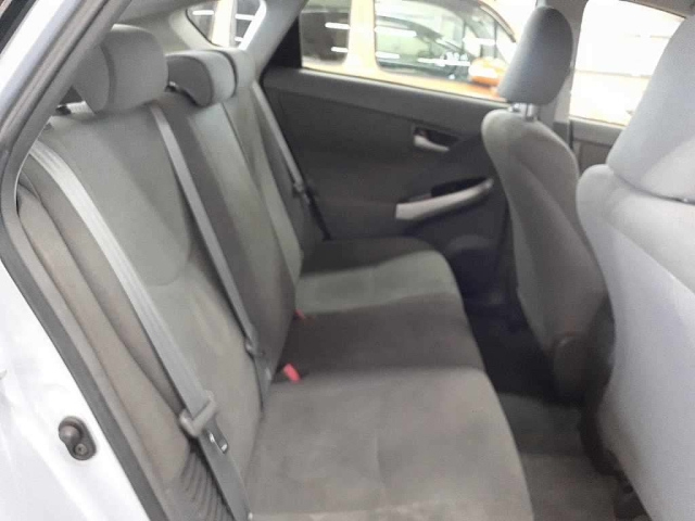 TOYOTA PRIUS 2010