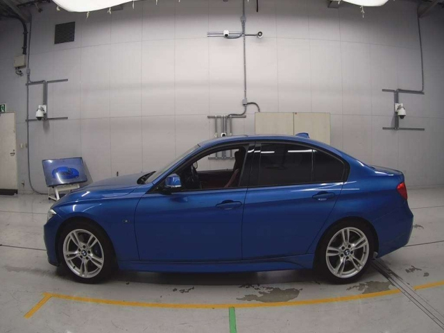 BMW 3 SERIES 2013