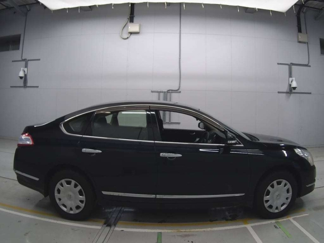NISSAN TEANA 2013