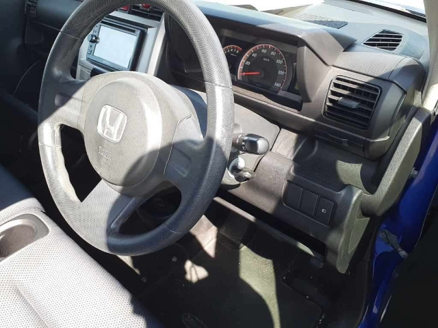 HONDA ZEST 2008