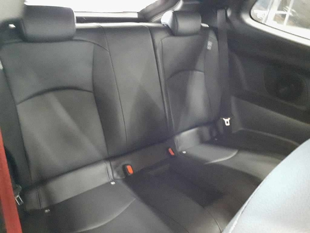 TOYOTA YARIS 2025