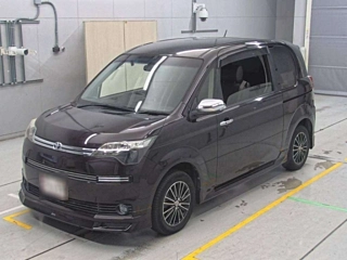 TOYOTA SPADE 2016
