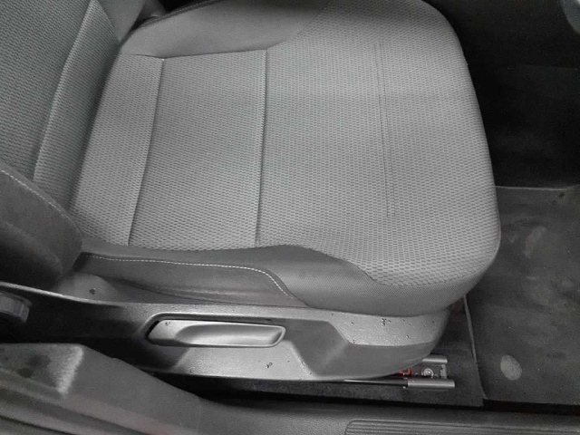 VOLKSWAGEN GOLF VARIANT 2014