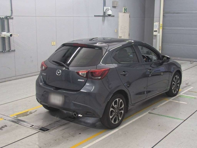 MAZDA DEMIO 2014
