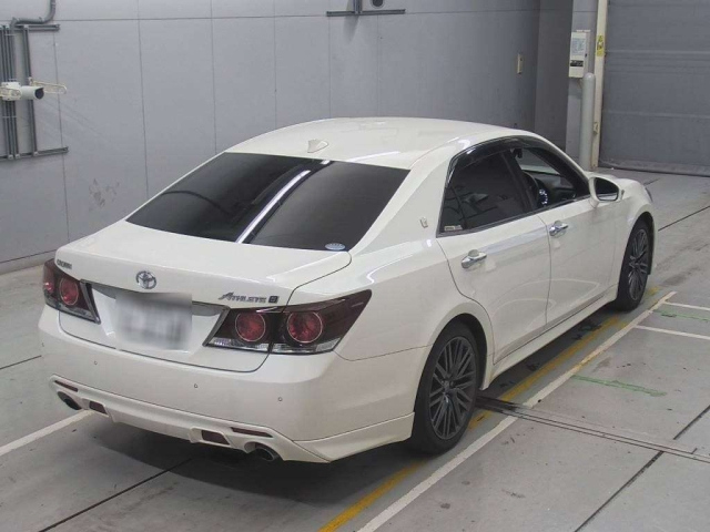 TOYOTA CROWN 2017
