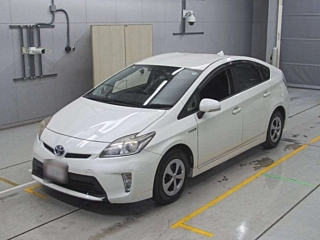 TOYOTA PRIUS 2012