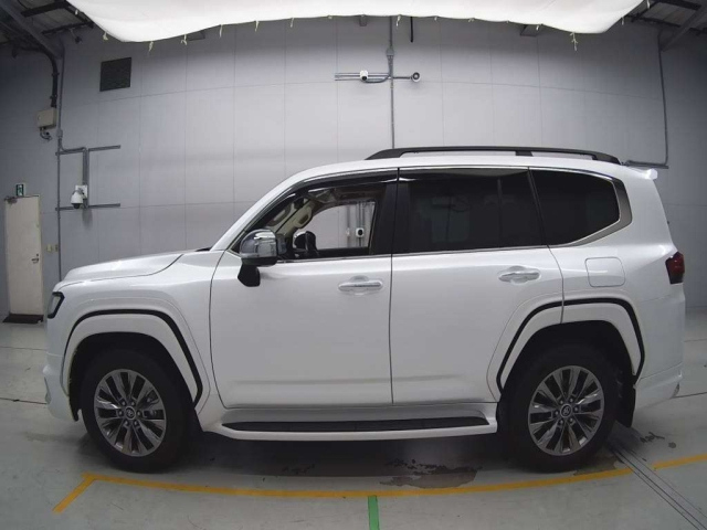 TOYOTA LAND CRUISER 2024