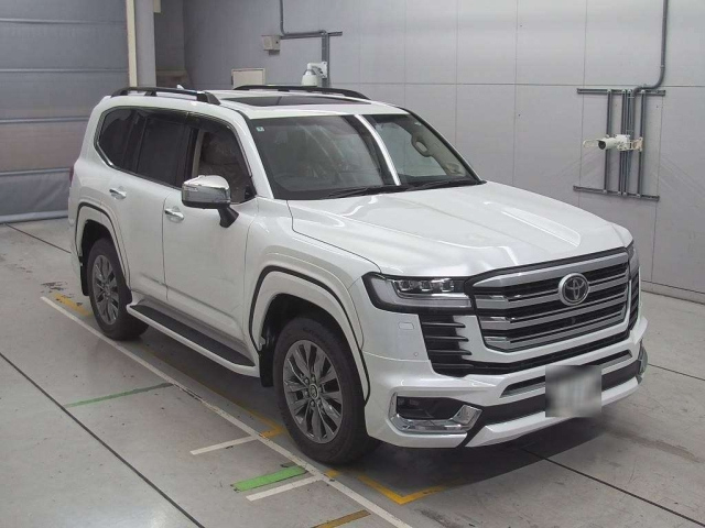 TOYOTA LAND CRUISER 2024