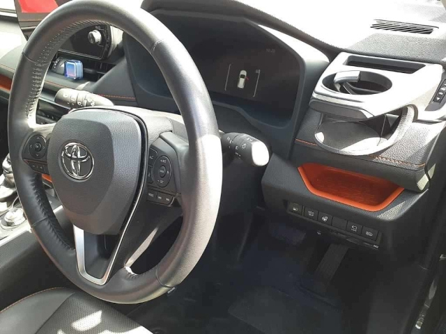 TOYOTA RAV4 2022