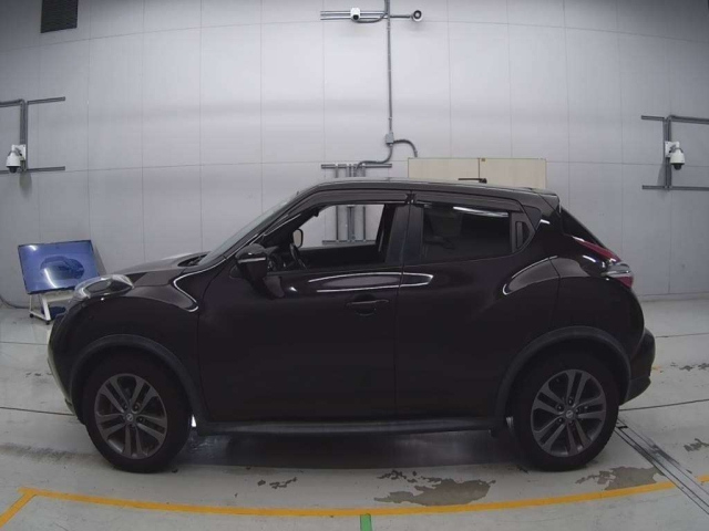 NISSAN JUKE 2015