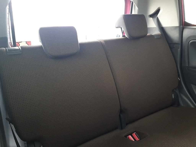 SUZUKI MRWAGON 2013
