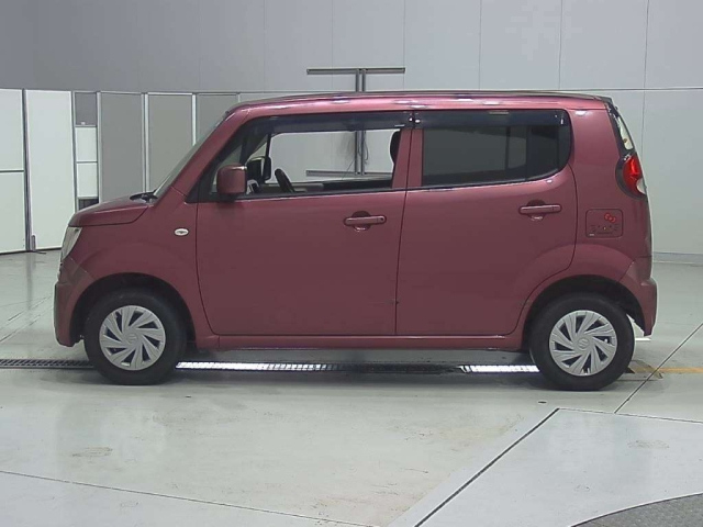 SUZUKI MRWAGON 2013