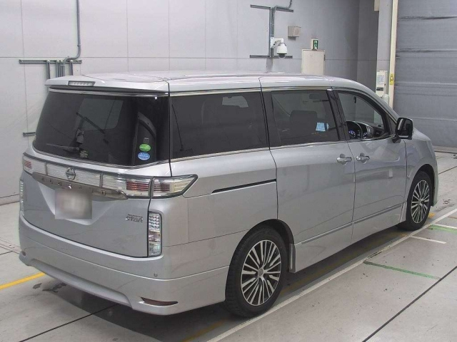 NISSAN ELGRAND 2018