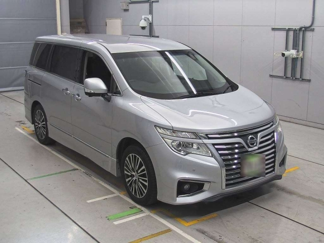 NISSAN ELGRAND 2018
