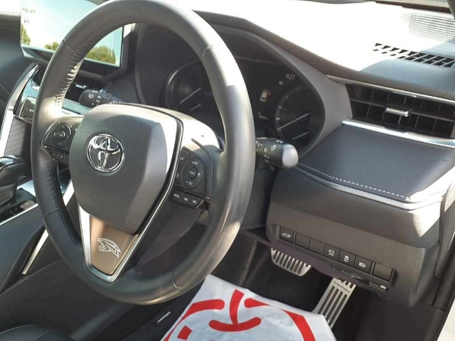 TOYOTA HARRIER 2021