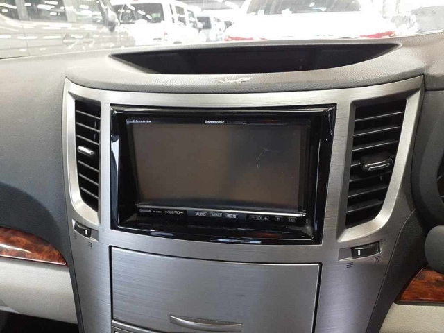 SUBARU LEGACY 2010