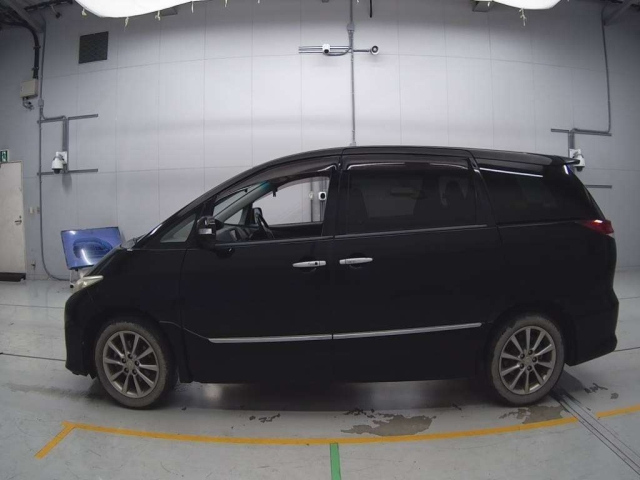 TOYOTA ESTIMA 2011