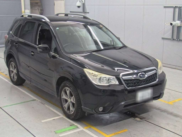 SUBARU FORESTER 2014