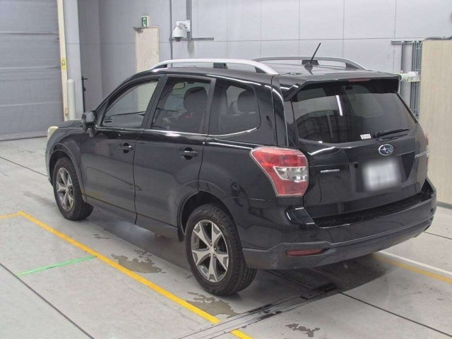 SUBARU FORESTER 2014