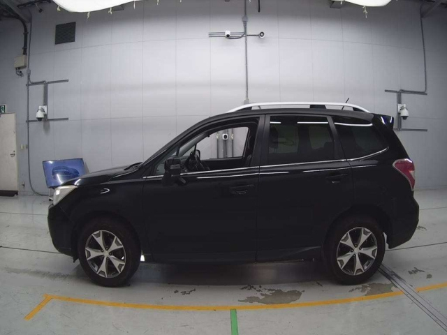 SUBARU FORESTER 2014