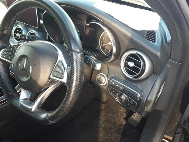 MERCEDES BENZ C CLASS WAGON 2017