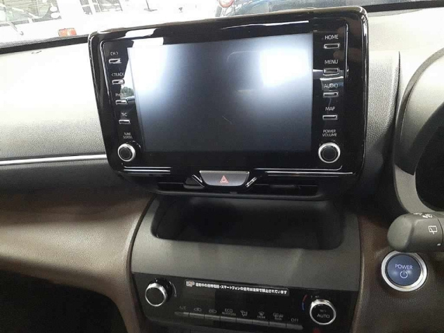 TOYOTA YARIS CROSS 2023