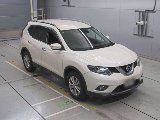 NISSAN X-TRAIL 2016