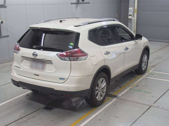 NISSAN X-TRAIL 2016