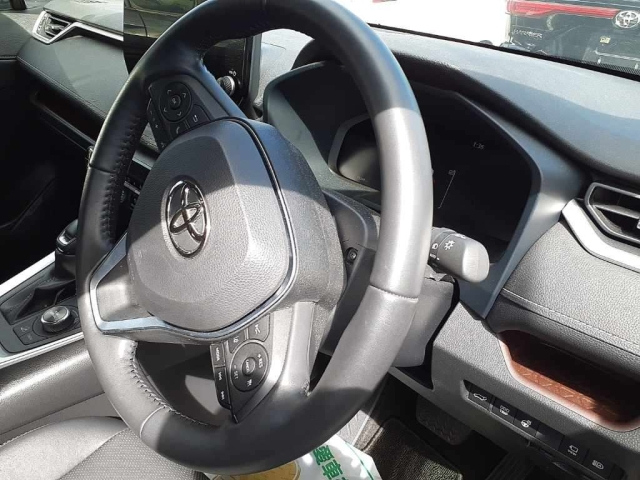TOYOTA RAV4 2022