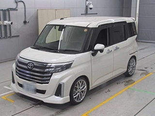 TOYOTA ROOMY 2021