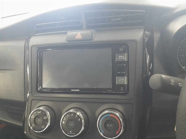 TOYOTA COROLLA AXIO 2023