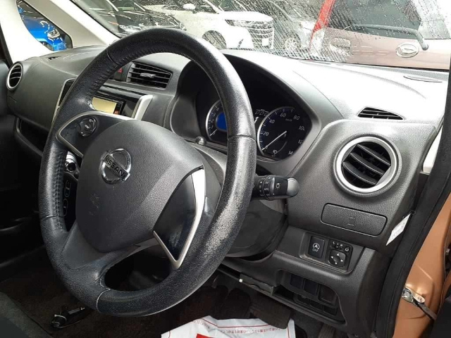 NISSAN DAYZ 2015