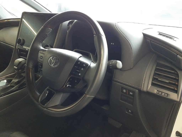 TOYOTA ALPHARD 2023