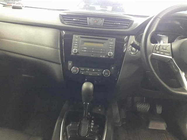NISSAN X-TRAIL 2020