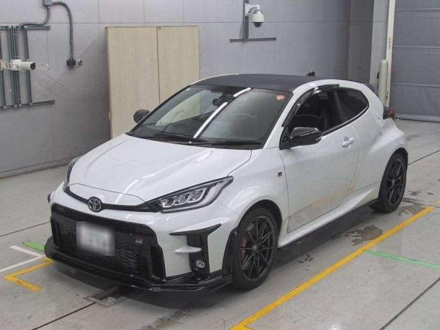 TOYOTA YARIS 2021