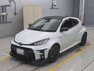 TOYOTA YARIS 2021