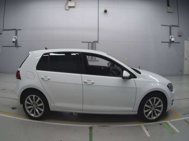 VOLKSWAGEN GOLF 2013