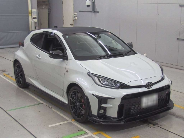 TOYOTA YARIS 2021