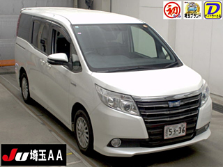 TOYOTA NOAH