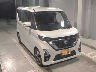 NISSAN ROOX